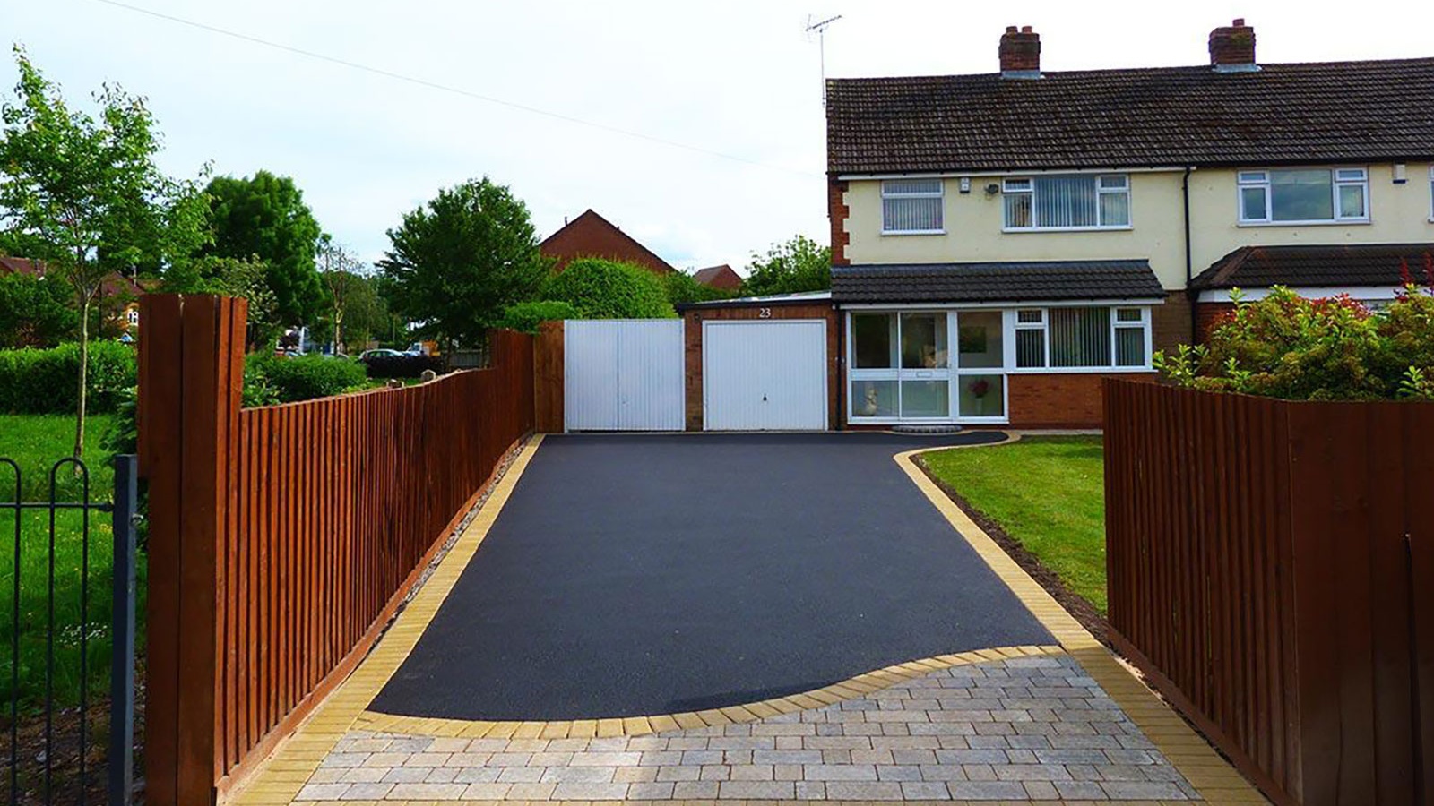 Tarmac driveway with block paving border